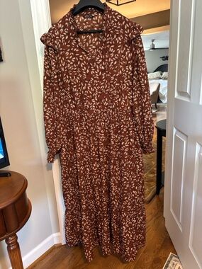 BloomChic Rust Maxi Dress with White Leaf Print